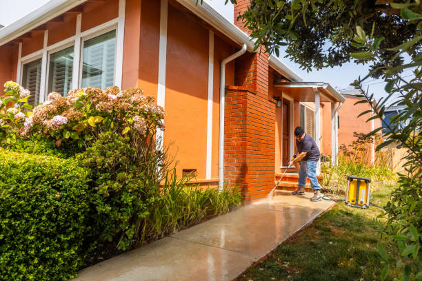 Best Deck Pressure Washing  in Landover, MD